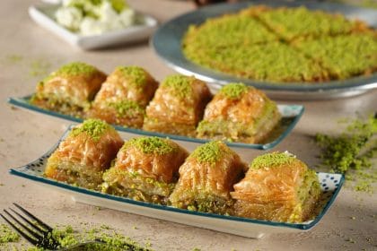 Geleneksel Damak Keyfi Ev Yapımı Baklava Tarifi