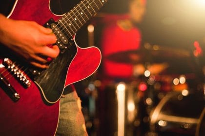 Popüler Türkçe Müzik Şarkıları