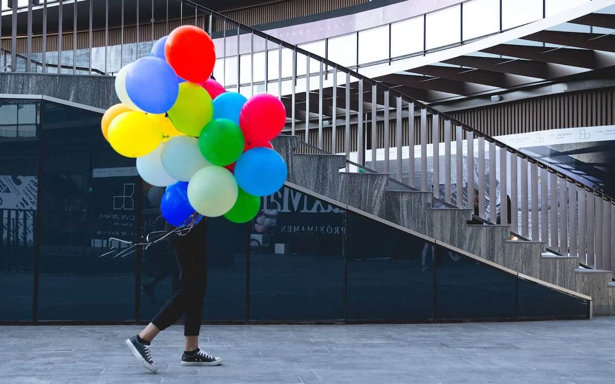 Rüyada Renkli Balon Görmek