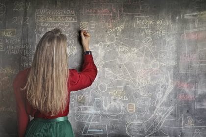 Ogretmenler Icin Yenilikci ve Verimli Egitim Teknikleri