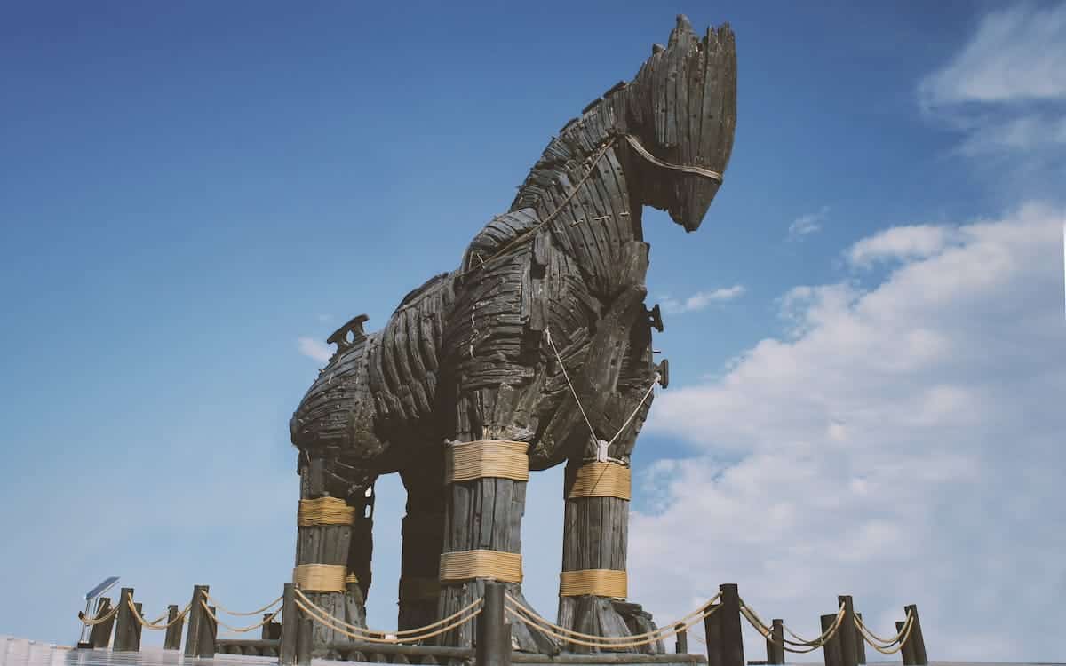 Truvalılar ve Truva Atları