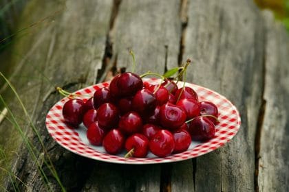 Kiraz Çürüğünün Önlenmesi ve Günde Kaç Adet Yenmeli?